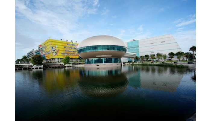 Centra Government Complex Hotel And Convention poza 0