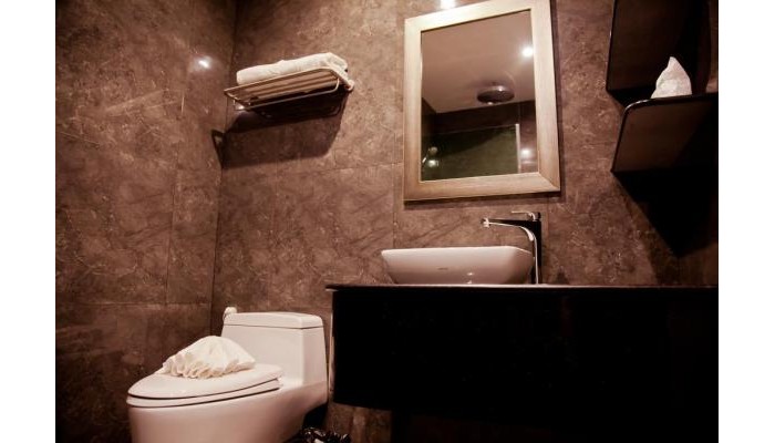 Hotel 101 Holiday Suites poza 5