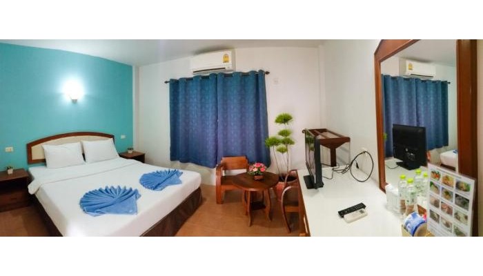 Hotel J. Holiday Inn poza 2