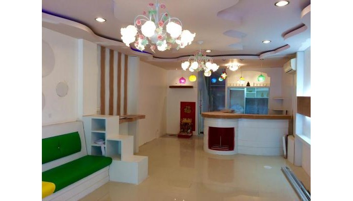 Hotel J. Holiday Inn poza 6