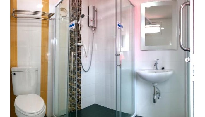 Hotel J. Holiday Inn poza 8