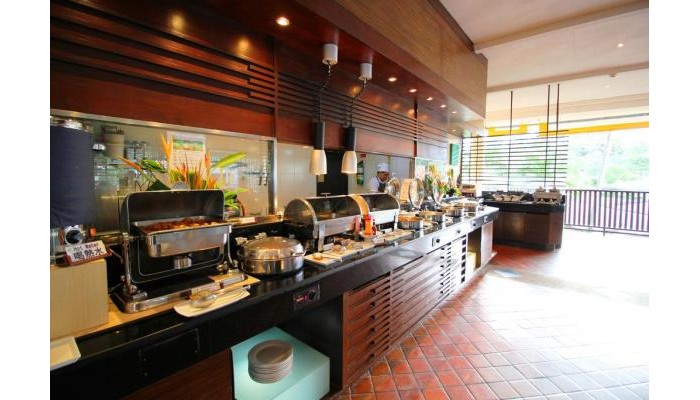 Hotel All Season Naiharn poza 8