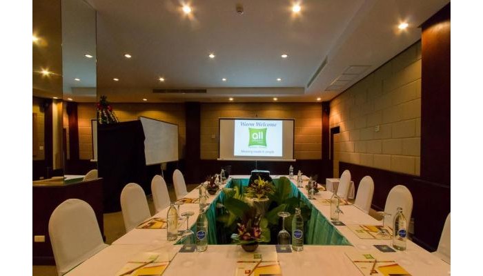 Hotel All Season Naiharn poza 16