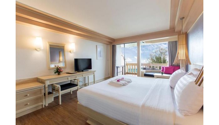 Kata Beach Resort & Spa poza 1